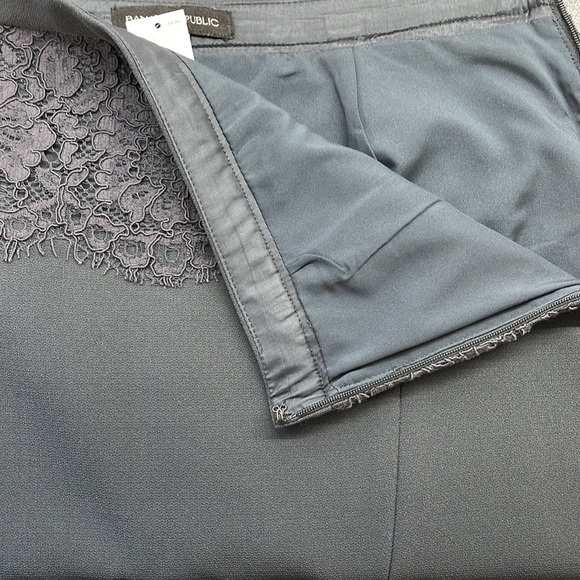0 // Banana Republic Factory NWT Gray Lace Top Pencil Skirt - Picture 7 of 11